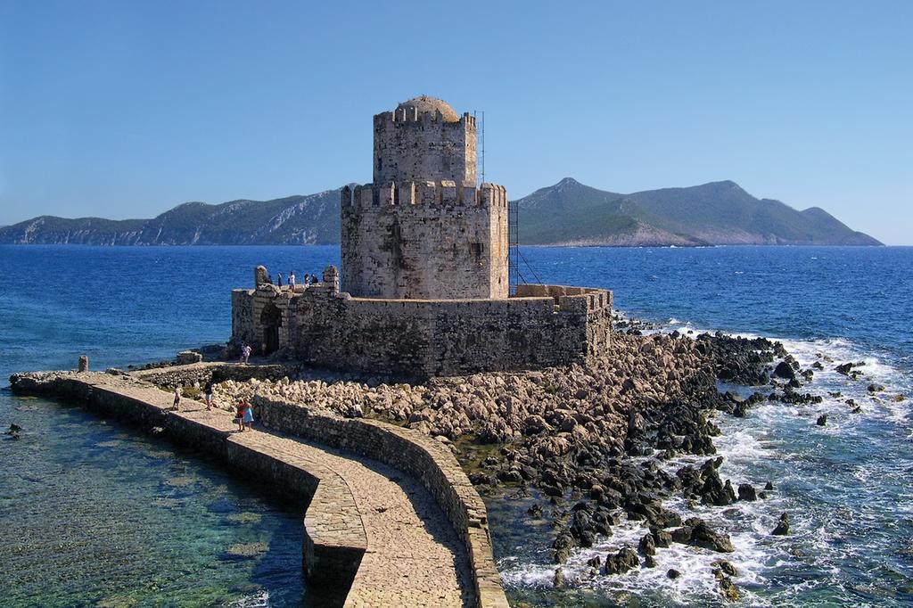 Giota 2* Methoni (Messenia)